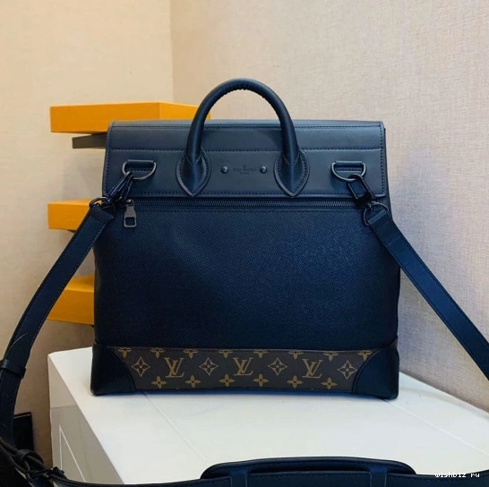 WIS VUITTON PM LOUIS STEAMER 0917